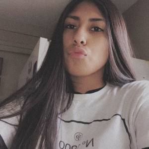 Meet your Posher, Jocelyn